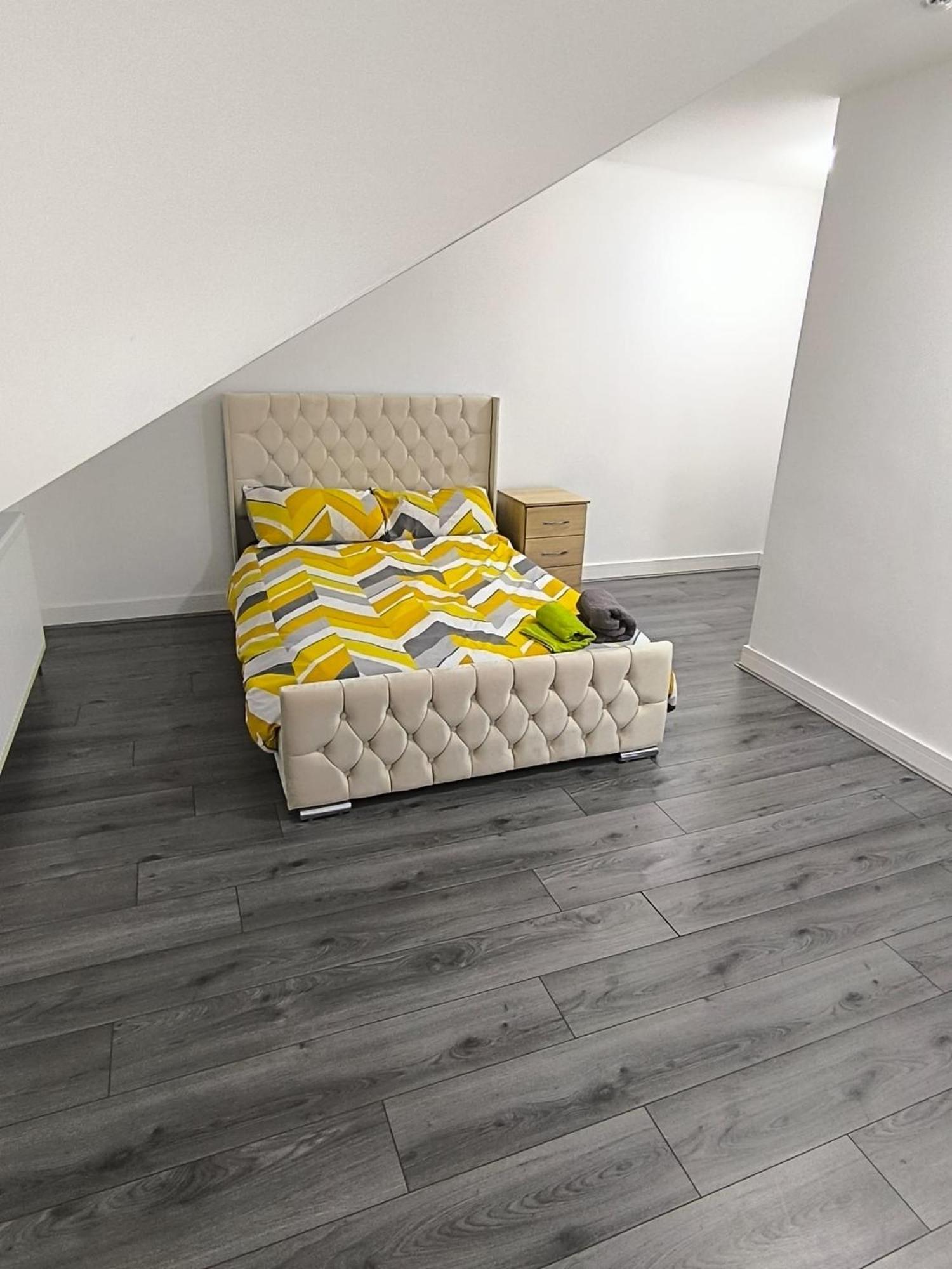 Spacious Full Home - Perfect For Families & Groups Oldbury  Eksteriør billede