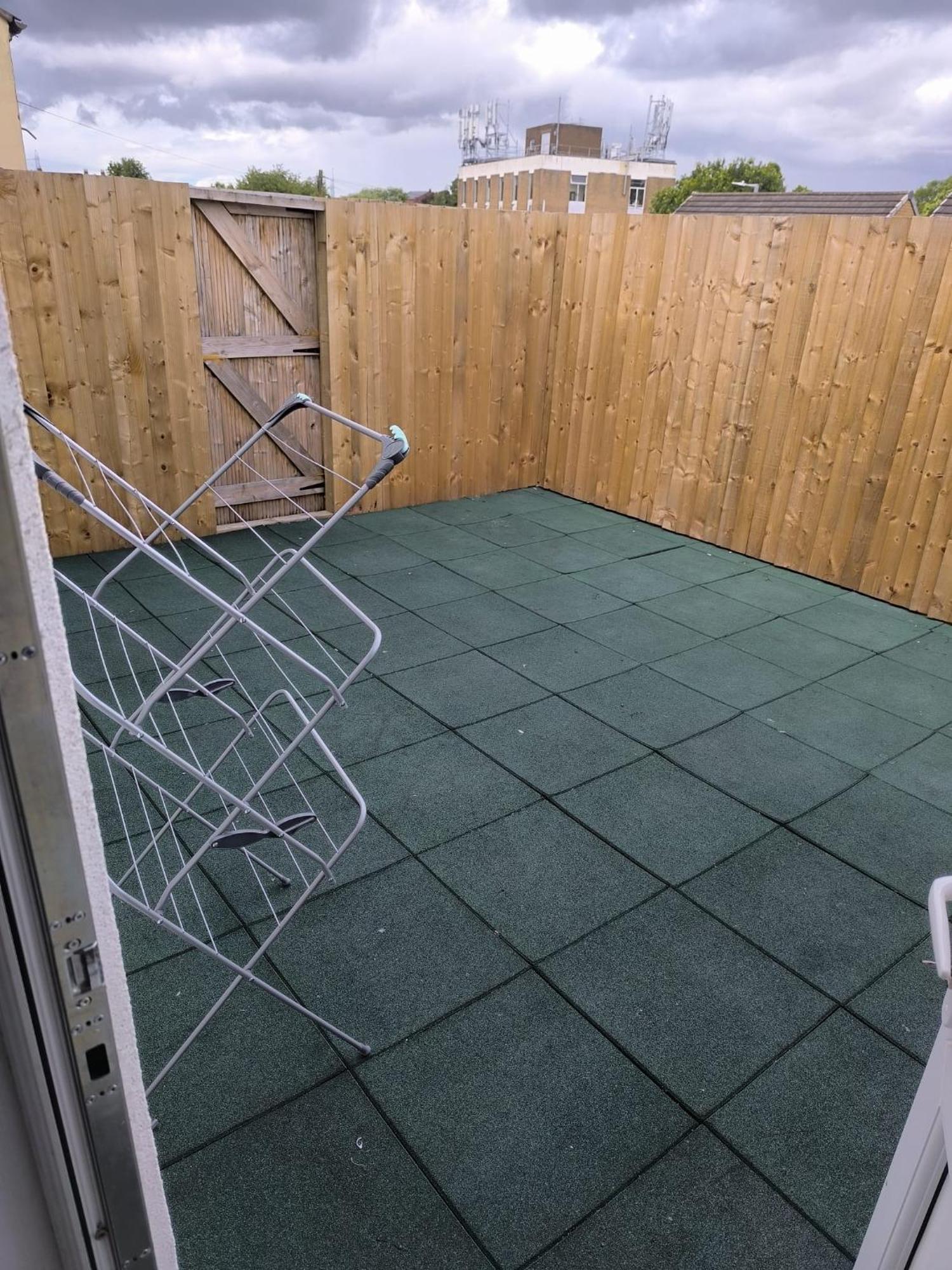 Spacious Full Home - Perfect For Families & Groups Oldbury  Eksteriør billede